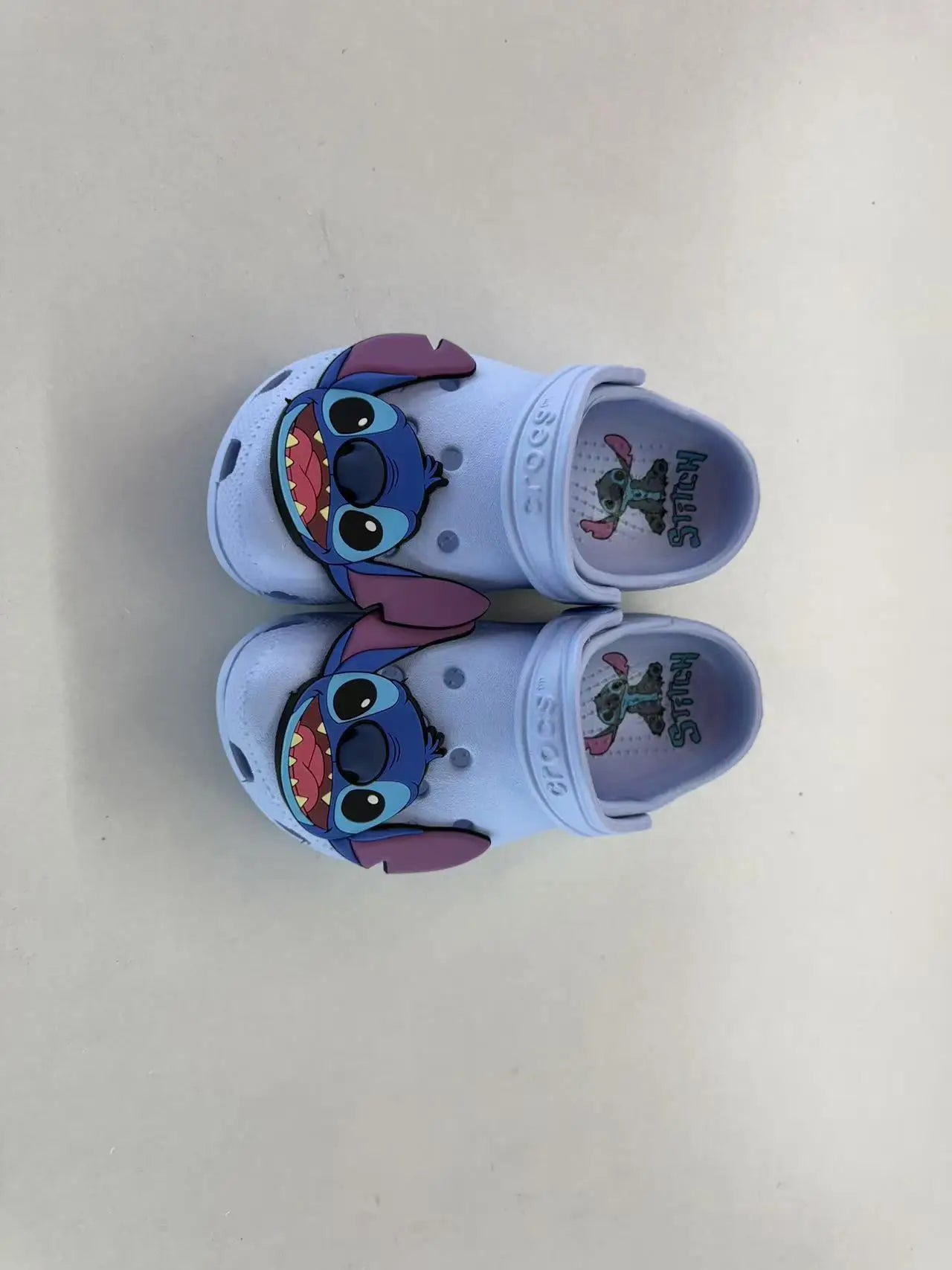 New Disney Cartoon Anime Lilo & Stitch Cro Boys Girls Adult Casual Beach Non-Slip Breathable Fashion Latest Beach Shoes Gift