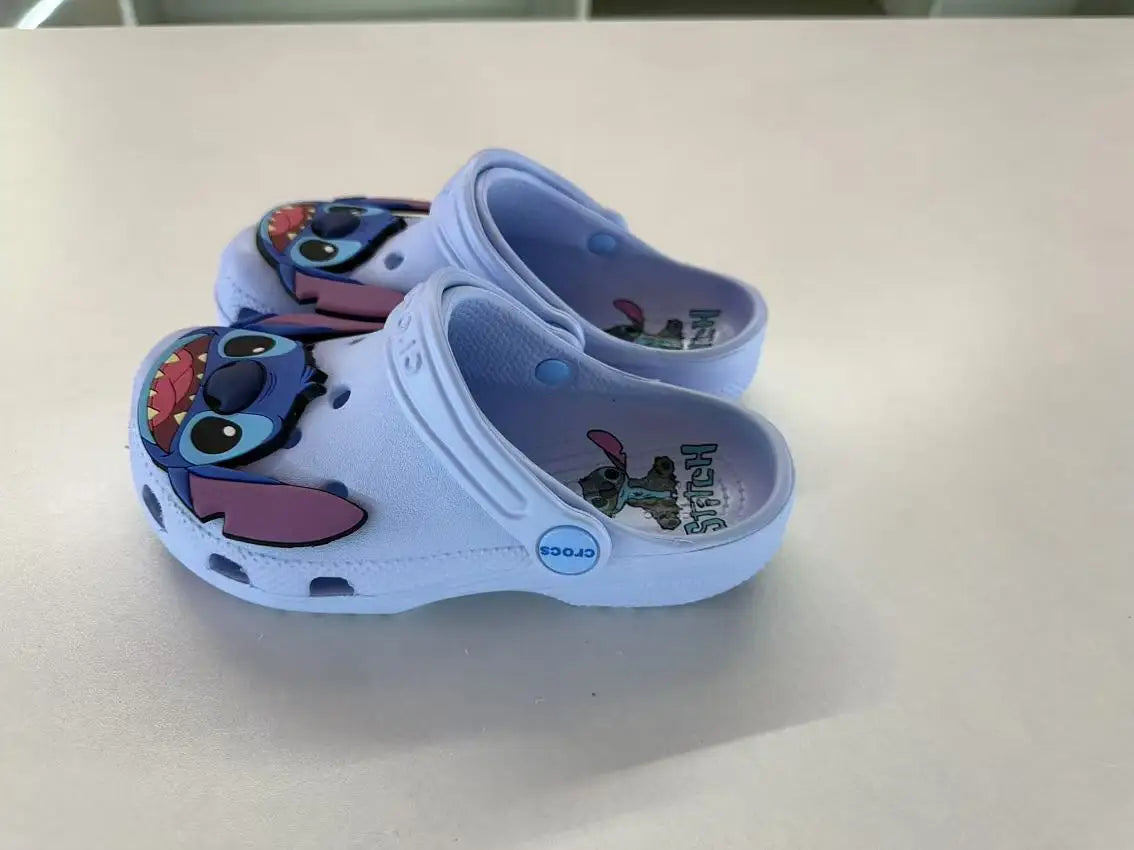 New Disney Cartoon Anime Lilo & Stitch Cro Boys Girls Adult Casual Beach Non-Slip Breathable Fashion Latest Beach Shoes Gift